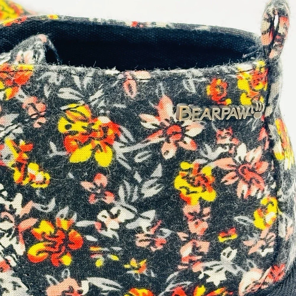 BEARPAW Skye Youth Black Floral Chukka Booties Soft Canvas Size 13 Girls